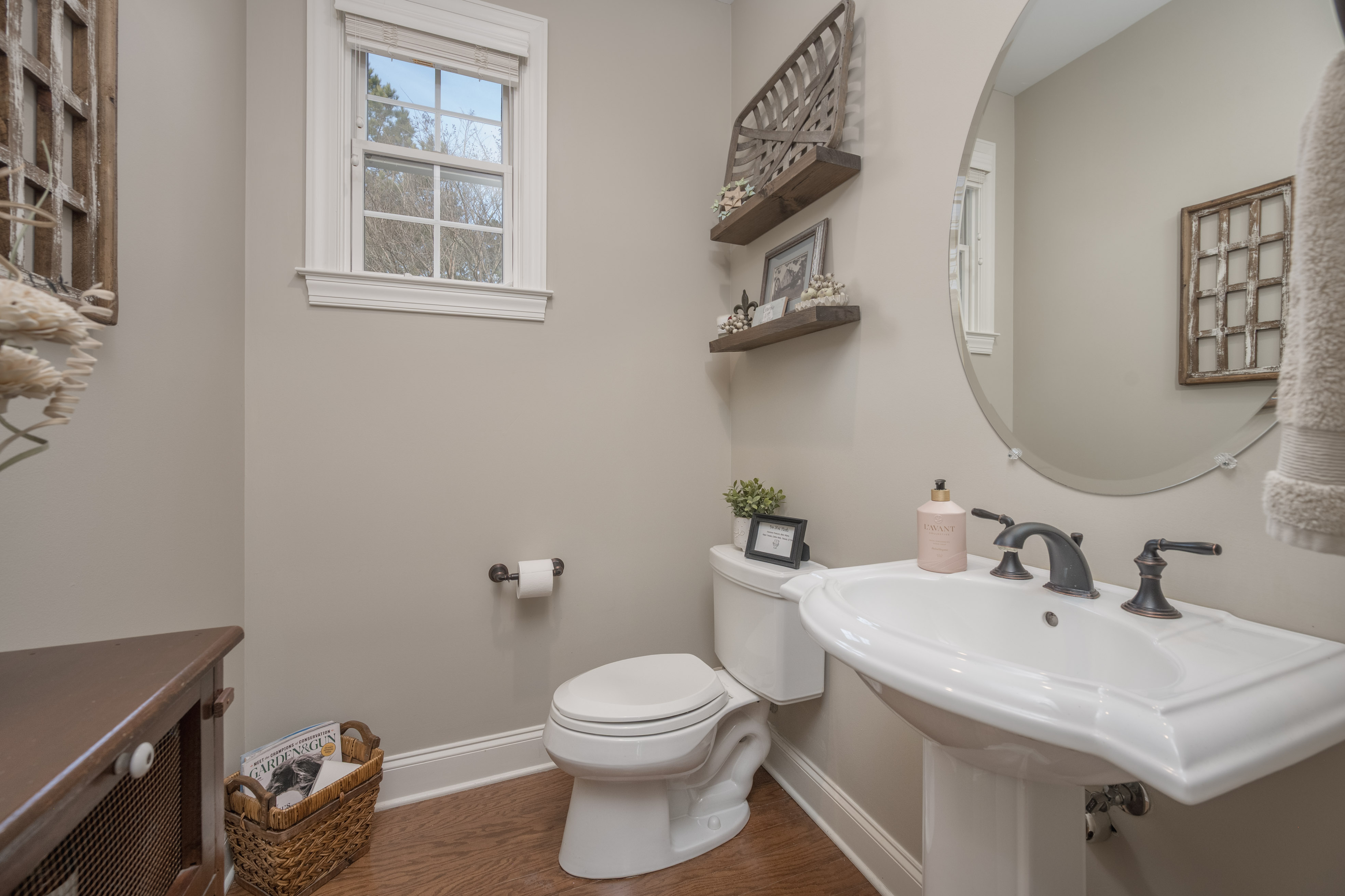 1091 Starboard Drive image 17